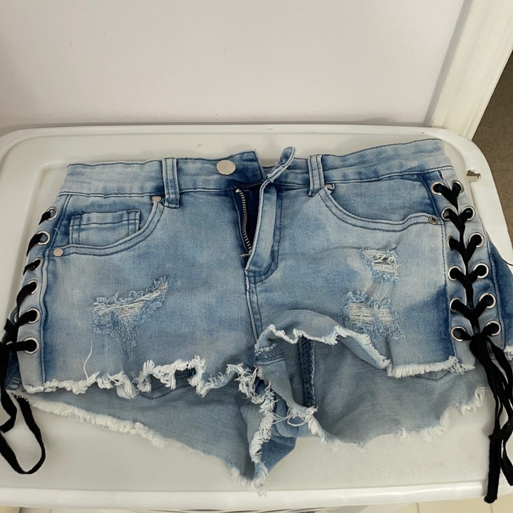 🌸2 for $15🌸 Lace Up Ripped Denim Shorts